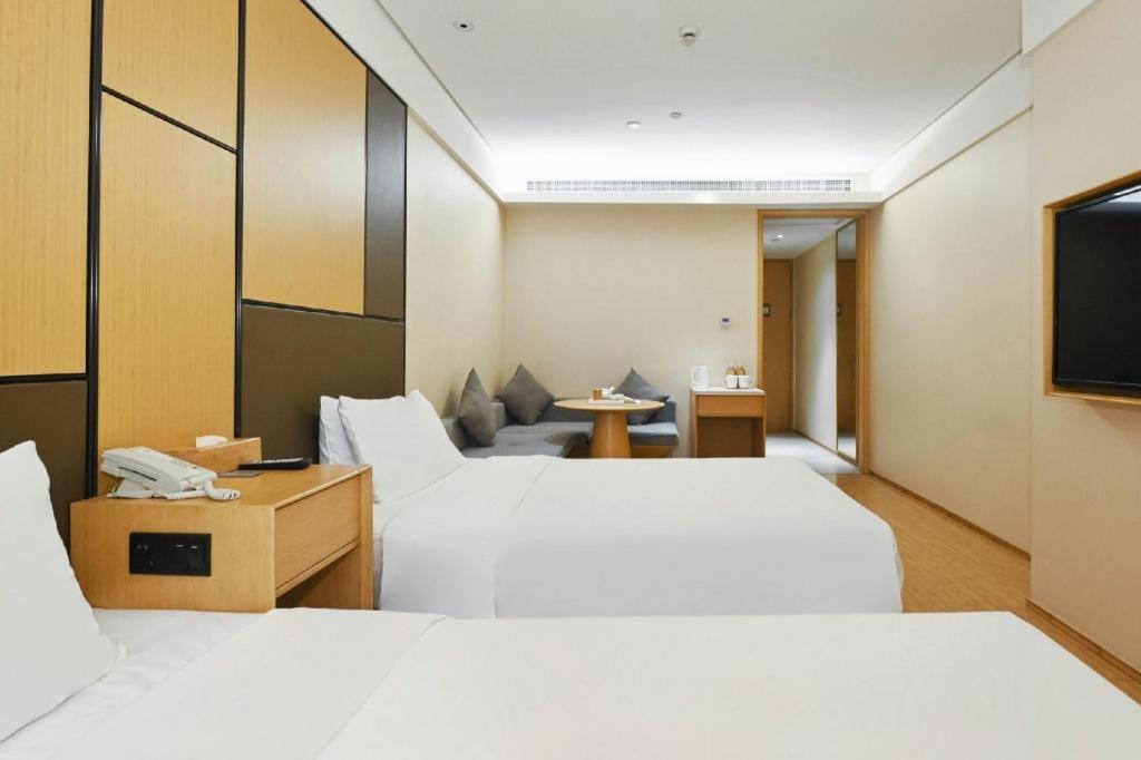 Ji Hotel Shanghai Hongqiao Yan'An XI Road Esterno foto