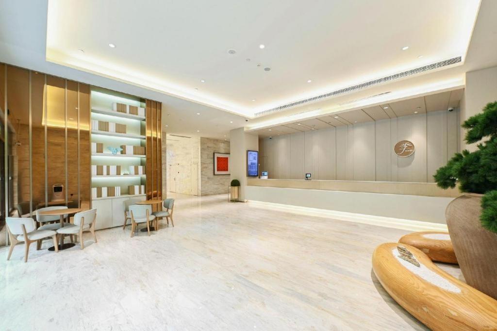 Ji Hotel Shanghai Hongqiao Yan'An XI Road Esterno foto