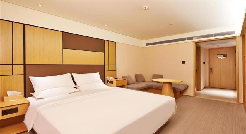 Ji Hotel Shanghai Hongqiao Yan'An XI Road Esterno foto