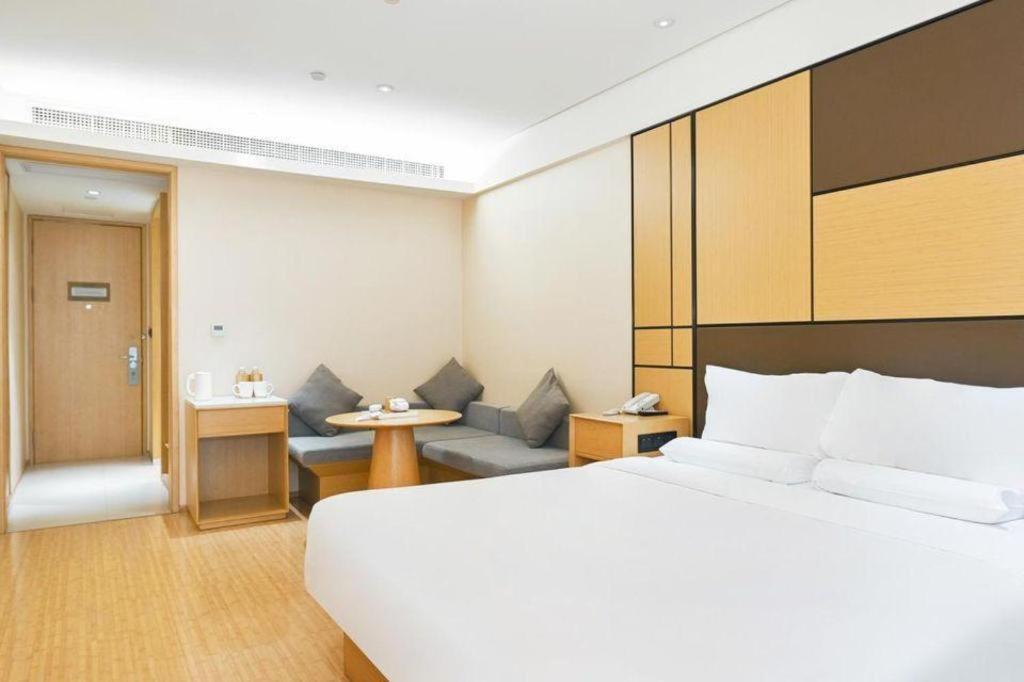 Ji Hotel Shanghai Hongqiao Yan'An XI Road Esterno foto