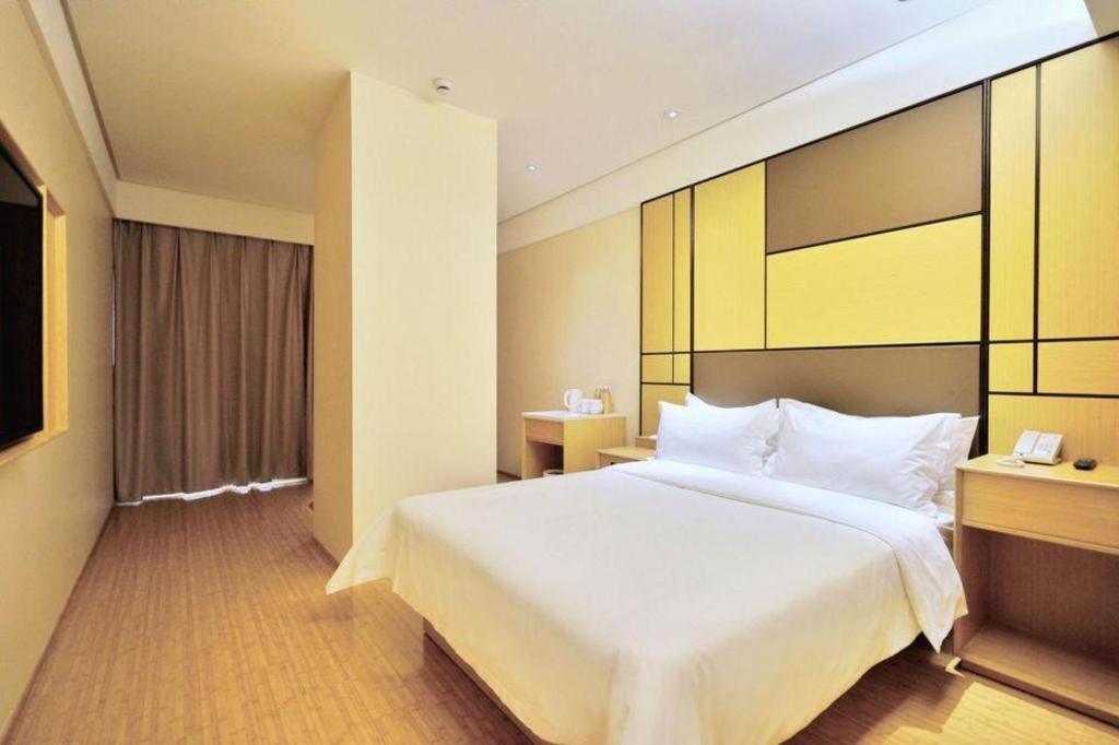 Ji Hotel Shanghai Hongqiao Yan'An XI Road Esterno foto