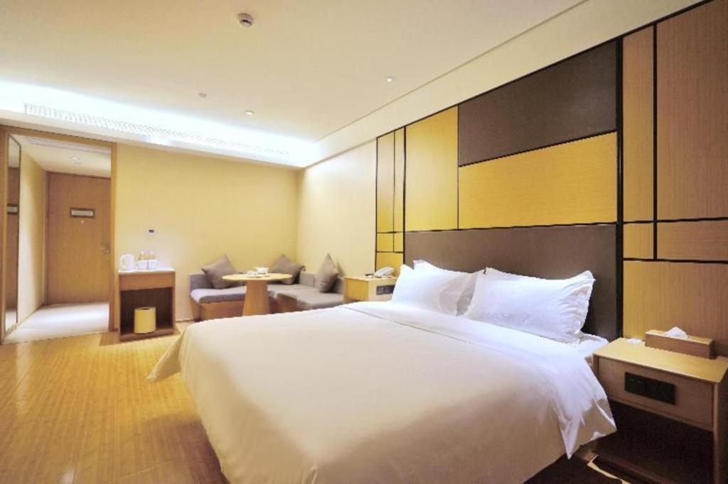 Ji Hotel Shanghai Hongqiao Yan'An XI Road Esterno foto