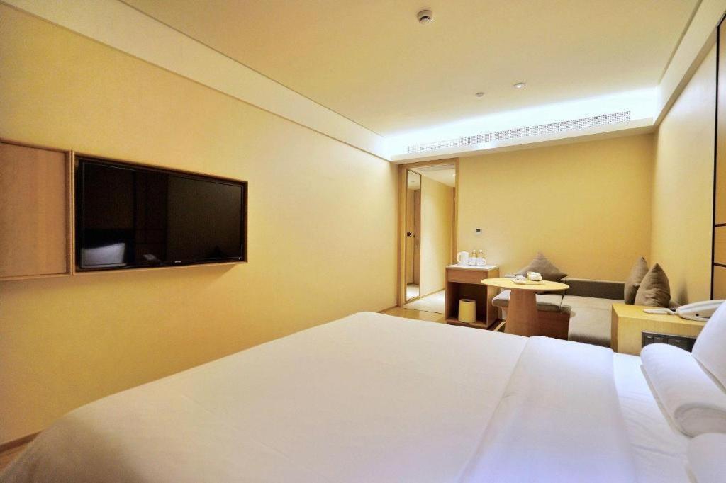 Ji Hotel Shanghai Hongqiao Yan'An XI Road Esterno foto